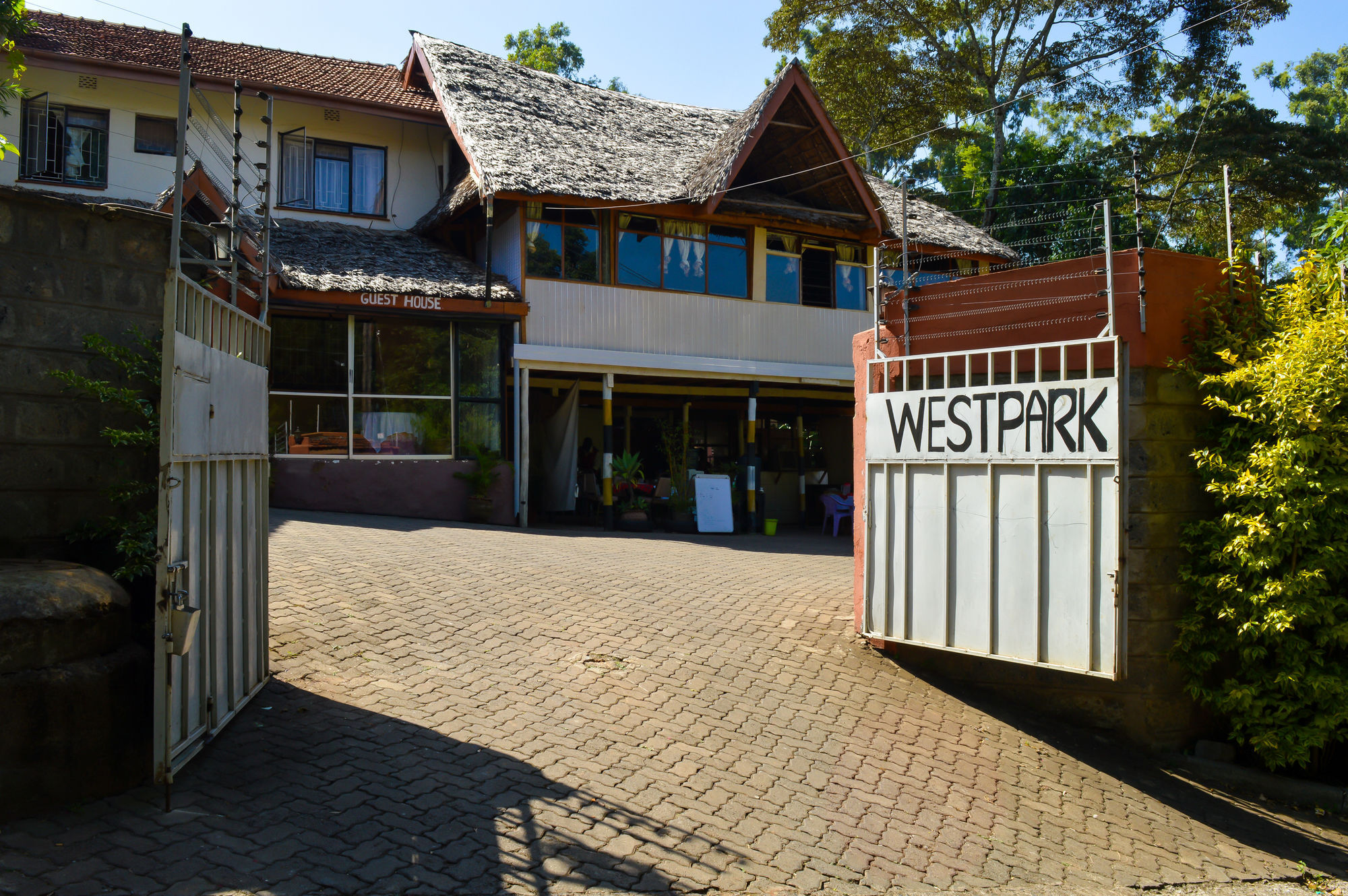West Park Hotel Nairobi Exterior photo